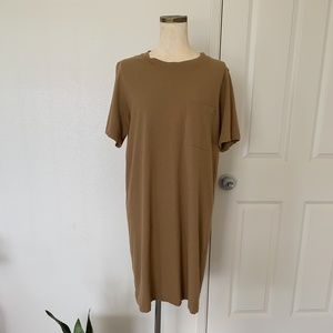 Everlane Weekend Dress